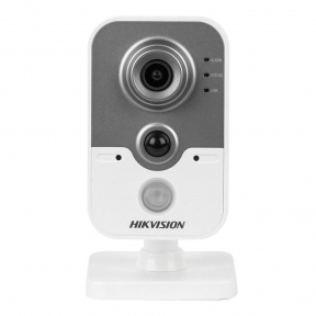 IP-камера Hikvision DS-2CD2420F-IW (4 мм) 2 Мп